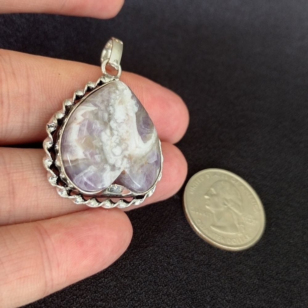Silver And Stone Heart Pendant - Picture 5 of 9